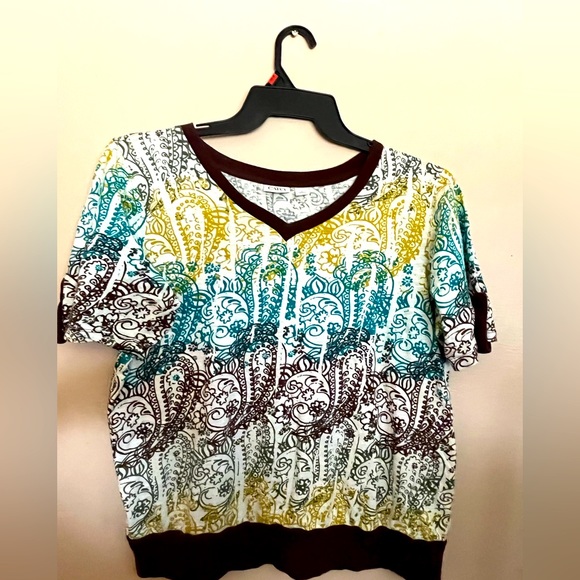 Cato Top Size Large (blue, green, and brown) short sleeve - Picture 1 of 2